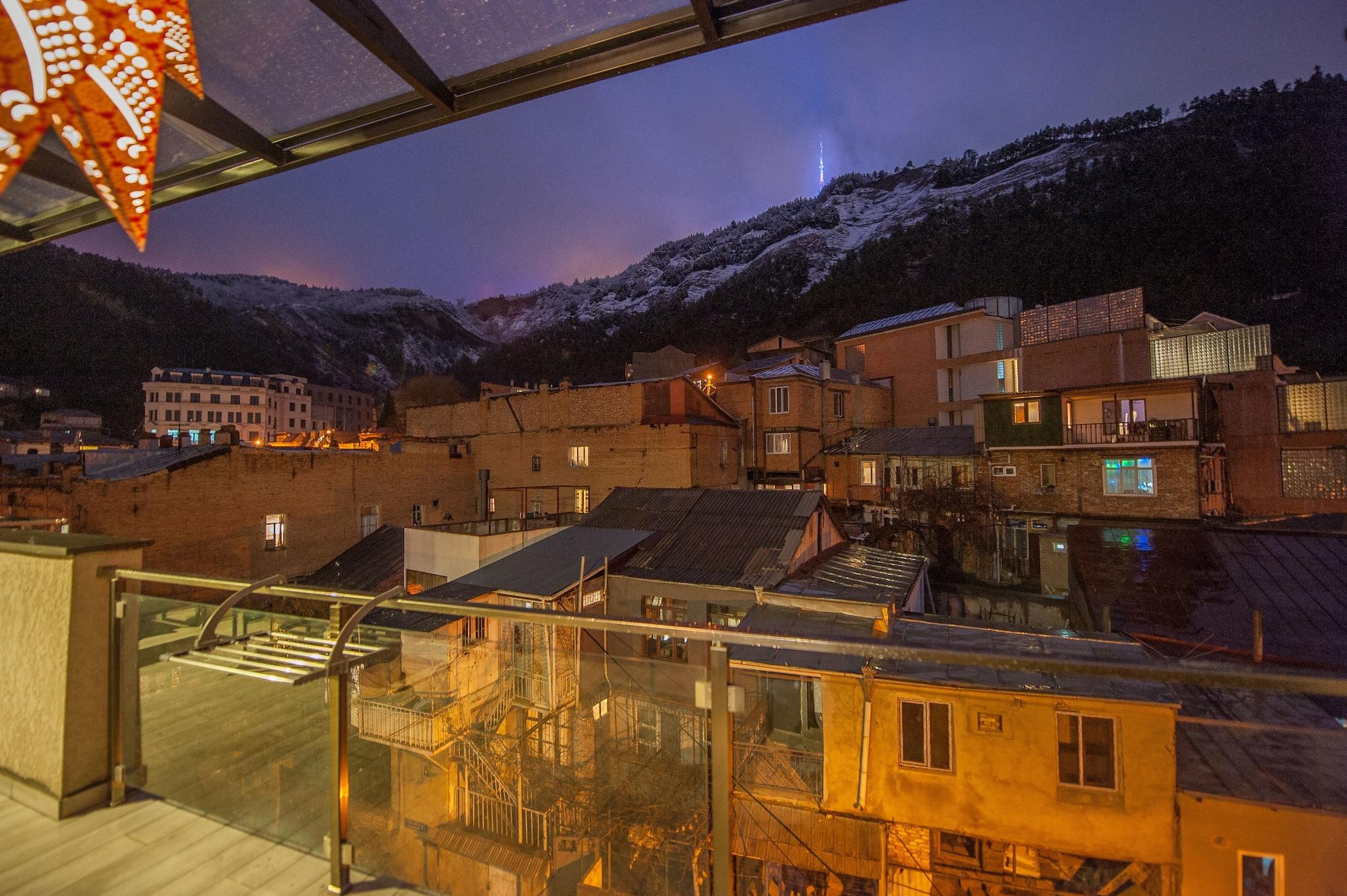 Easy Hotel T'Bilisi Tbilisi Esterno foto