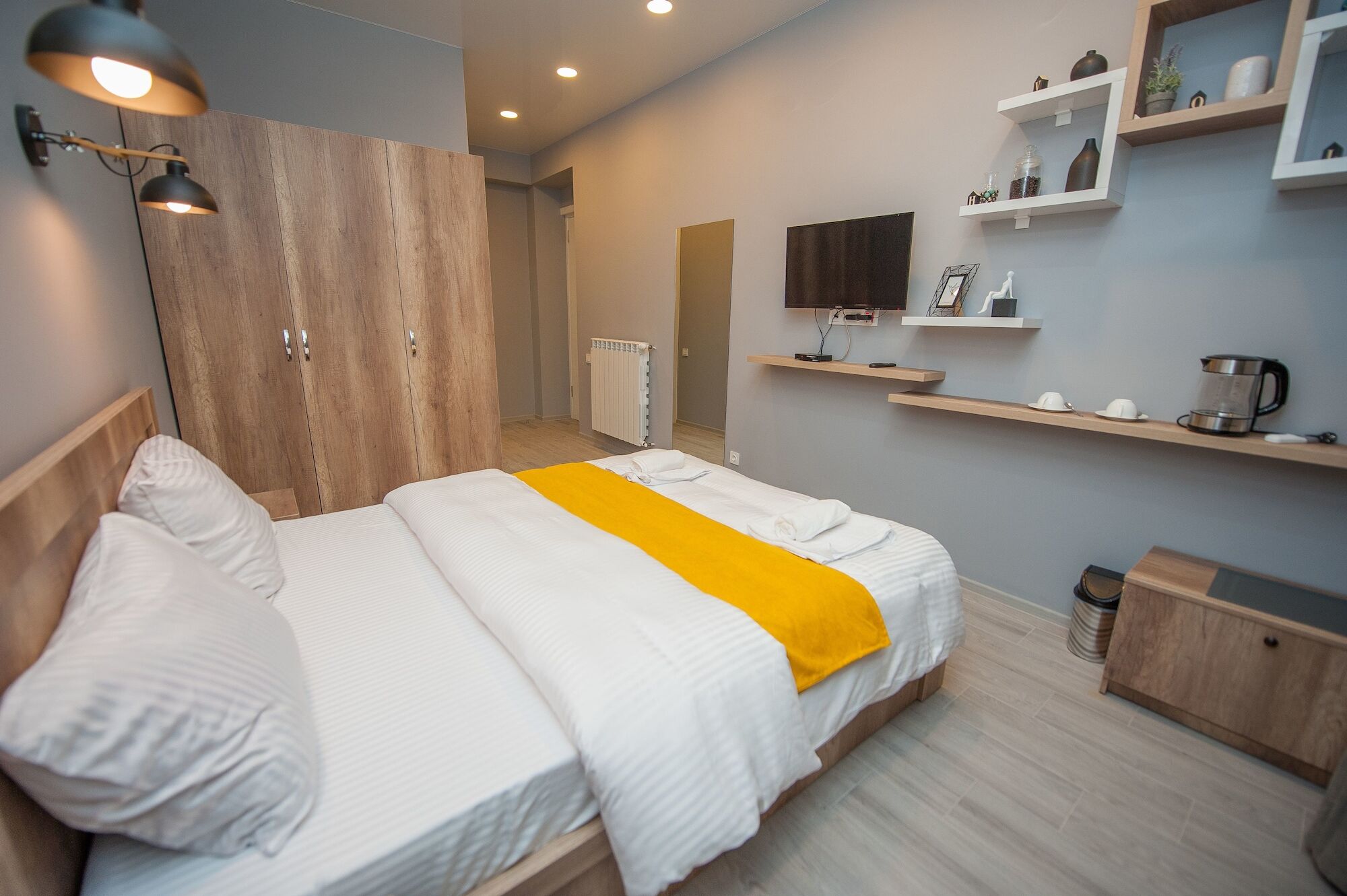 Easy Hotel T'Bilisi Tbilisi Esterno foto